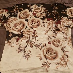 White House Black Market shirt sleeve floral shirt